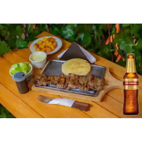 Combo Chuzo de Res + Club col. Dorada Bot. 330ml