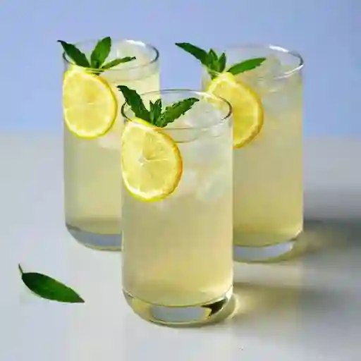 Limonada natural 16 oz