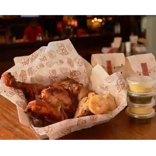 Combo 1/2 Pollo Artesanal Al Carbón