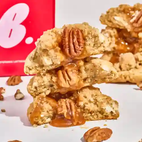 Galleta Salted Caramel & Pecan Crumb