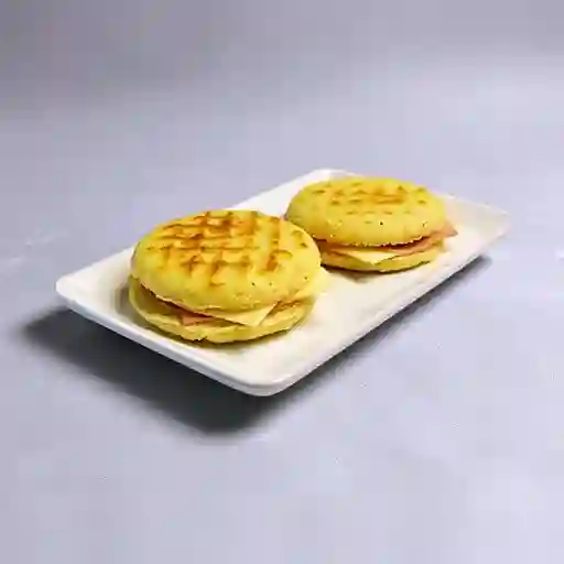 Arepa Jamón y Queso