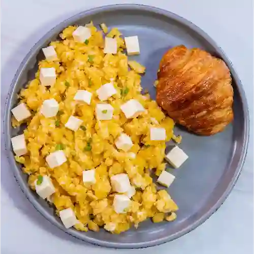 Migas con Queso y Pan