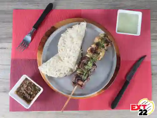 Pincho de Carne y Pollo