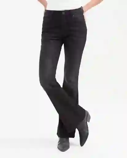 Jean Cosmo Femenino Negro Noche Talla 6 Chevignon