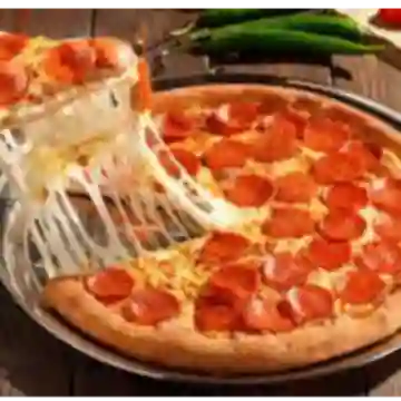Pizza Pepperoni con Champiñon