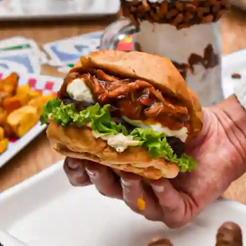 Hamburguesa Phili con Papas