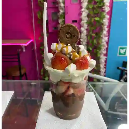 Fresas con Crema Cariñosa