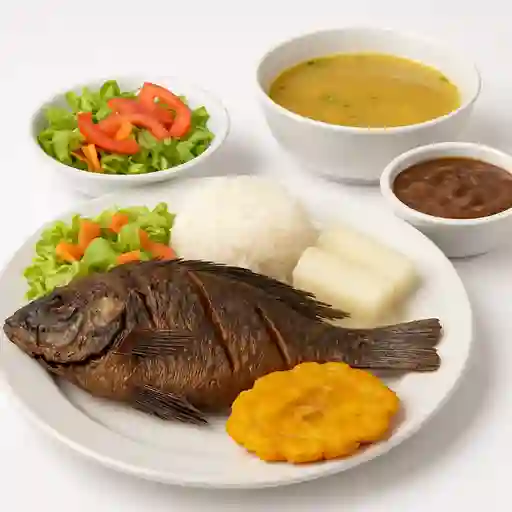Almuerzo con Mojarra