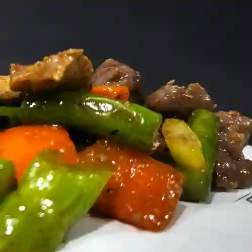 Vegetales en Salsa de Ostras con Cerdo