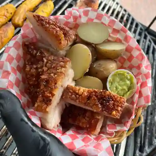 Costilla Enchicharronada