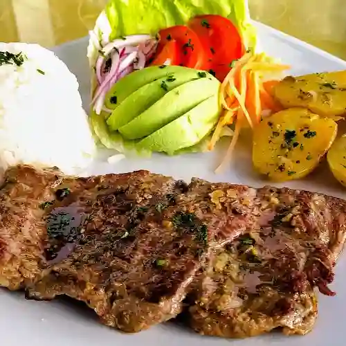 Almuerzo de Res Asada + Entrada