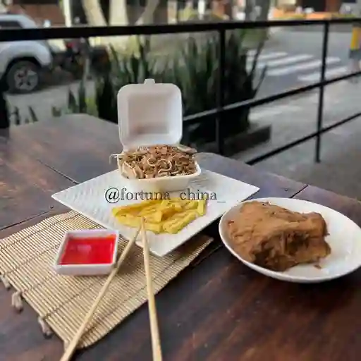 Plato personal más 1/4 pollo y papas