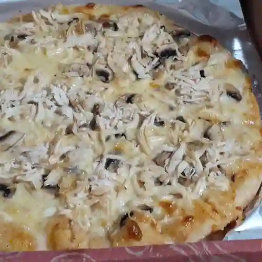 Pizza Pollo Gourmet Mediana