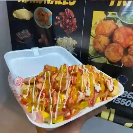 Salchipapa