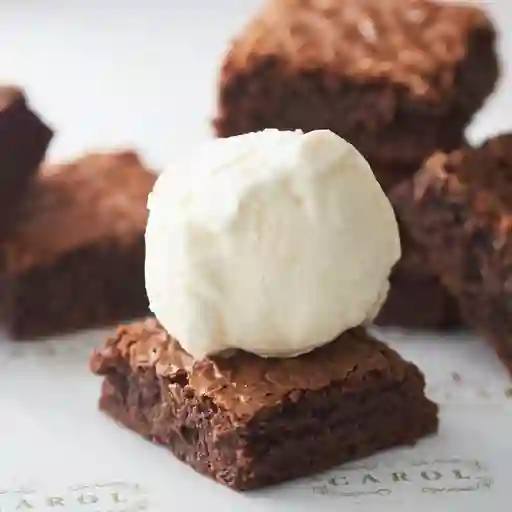 1 Brownie y 1 Bola de Helado