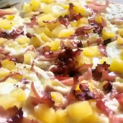 Pizza Paina (Hawaiana)