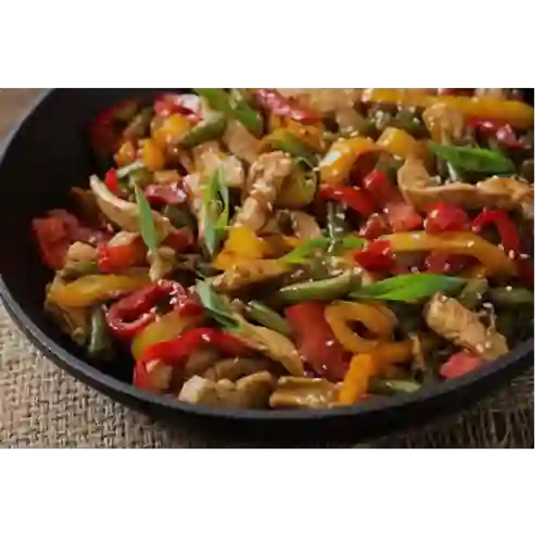 Chop suey de pollo