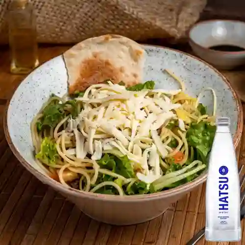 Combo Ensalada Pomodora Bacon +Agua Hatsu S/Gas 300ml