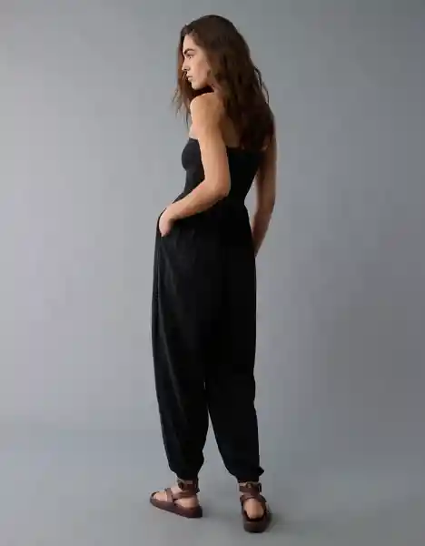 Enterizo Mujer Negro Talla: MEDIUM 8222001 American Eagle