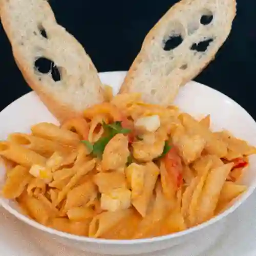 Penne en Salsa Al Teléfono