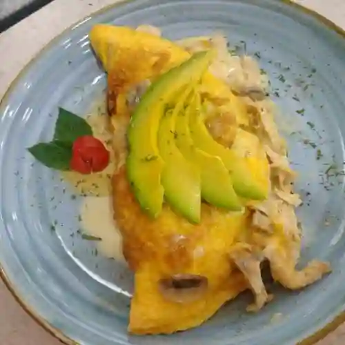 Omelette Pollo y Champiñones