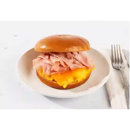 Sándwich de Huevo Queso y Tocineta