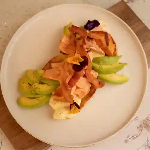 Tostada de Salmón