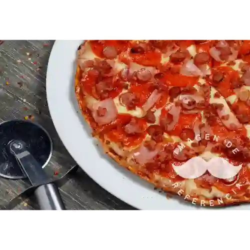 Pizza Cuatro Carnes Largue