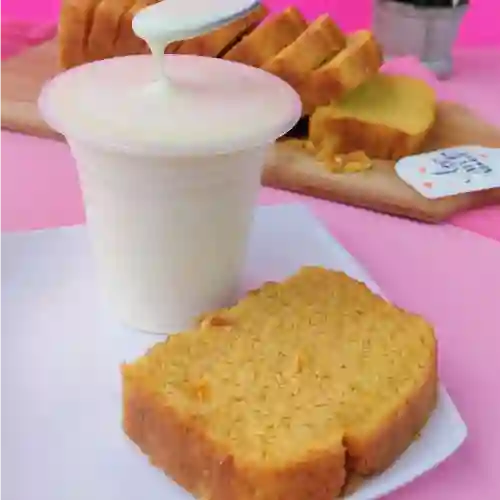 Torta de Chontaduro + Vaso de Kumis