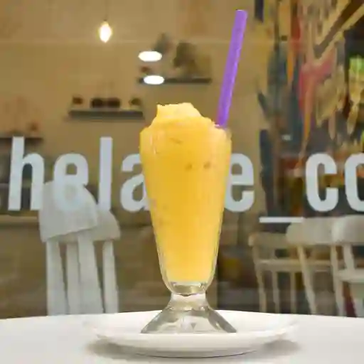 Granizado de maracuyá en agua