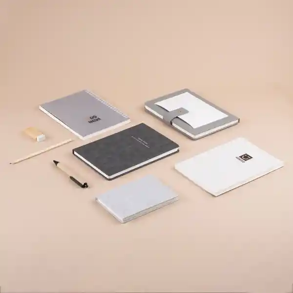 Agenda A5 Tapa Dura 80 Hojas Serie Silver Gray Miniso