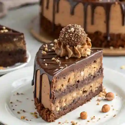 Porción torta premium de ferrero rocher