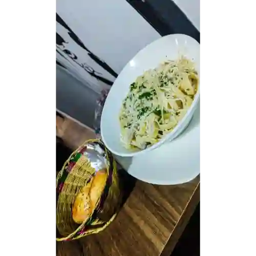 Pasta de Pollo y Champiñón