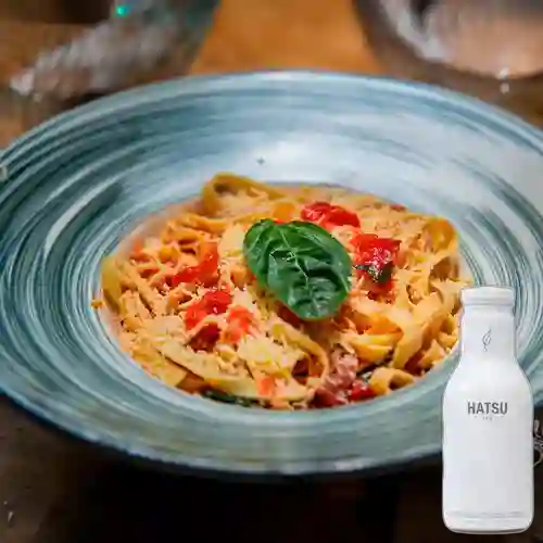 Combo Pasta Napolitana + Hatsu Blanco 400 ml