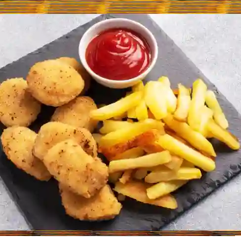 Nuggets de pollo 20 unidades + papas