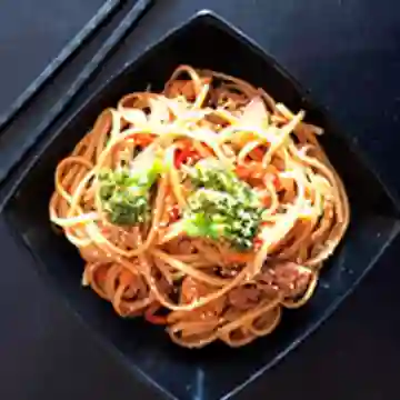 Wok Spaghetti Salteado