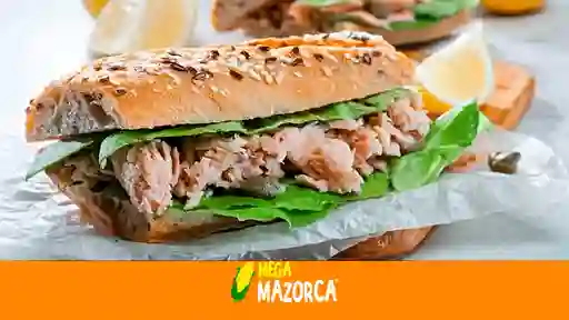 Sandwich de Atun