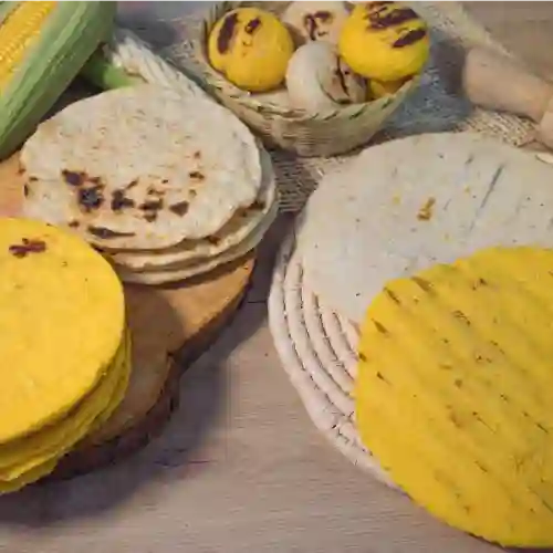 Paquete de Arepas de Maíz Tamaño Xl