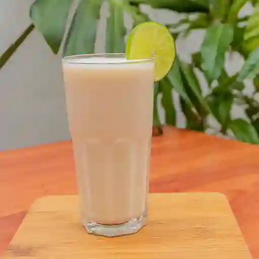 Limonada Especial (coco O Hierba Buena)