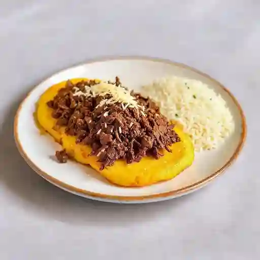 Patacon con Carne