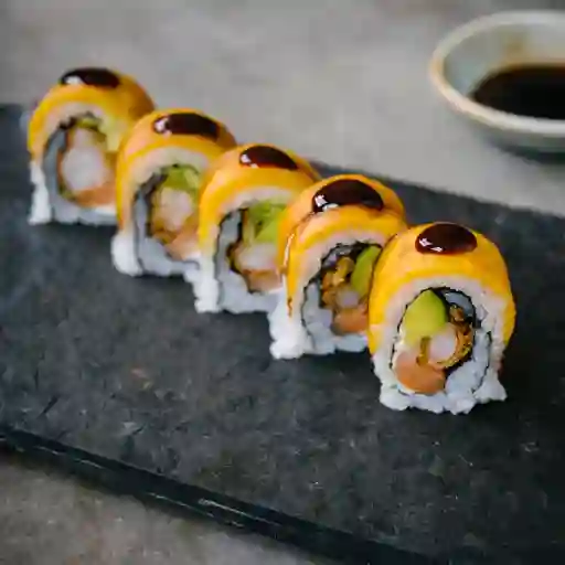 Sushi colombian roll