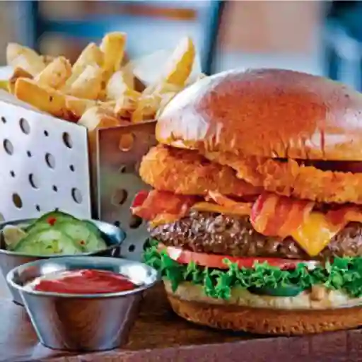 Hamburguesa Rodeo y Tocineta