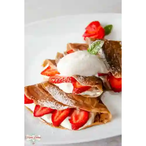 Crepe de Fresas y Crema