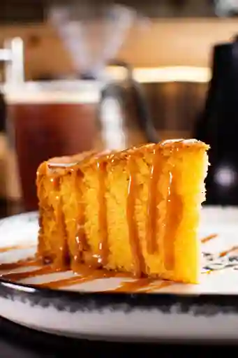 Torta de Vainilla y Crema de Café