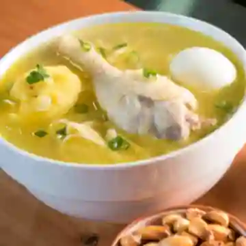 Caldo de Pollo