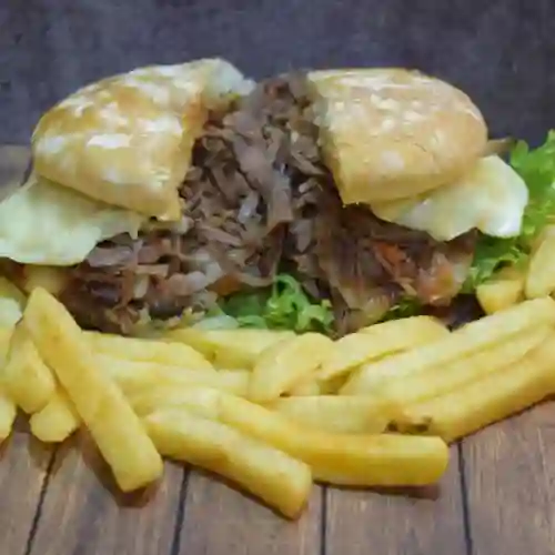Combo Mega Burger Ropa Vieja