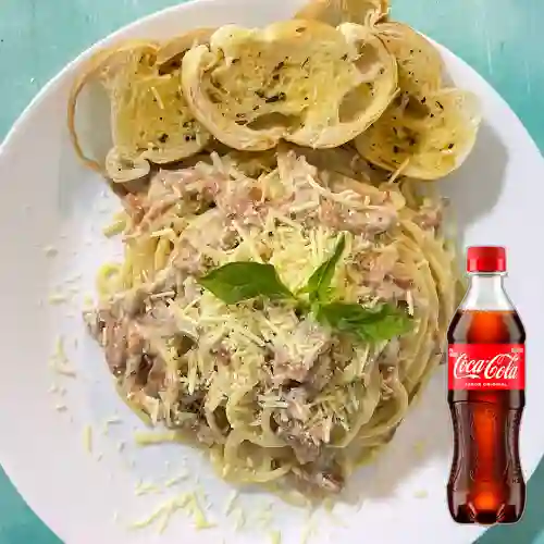 Combo Pasta Carbonara+pan+bebida +Cocacola Orig 400ml