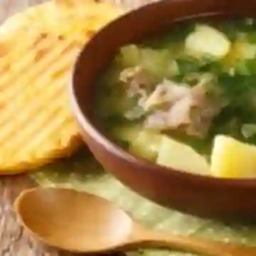 Caldo de Costilla