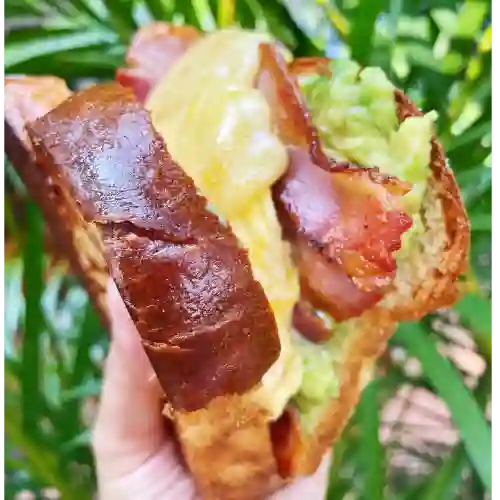 Omelette Sandwich