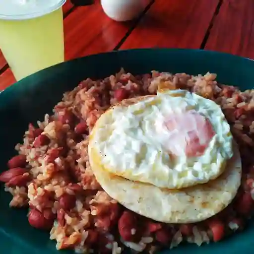 Combo de Calentado Paisa